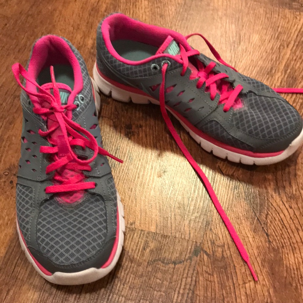 Nike shoes